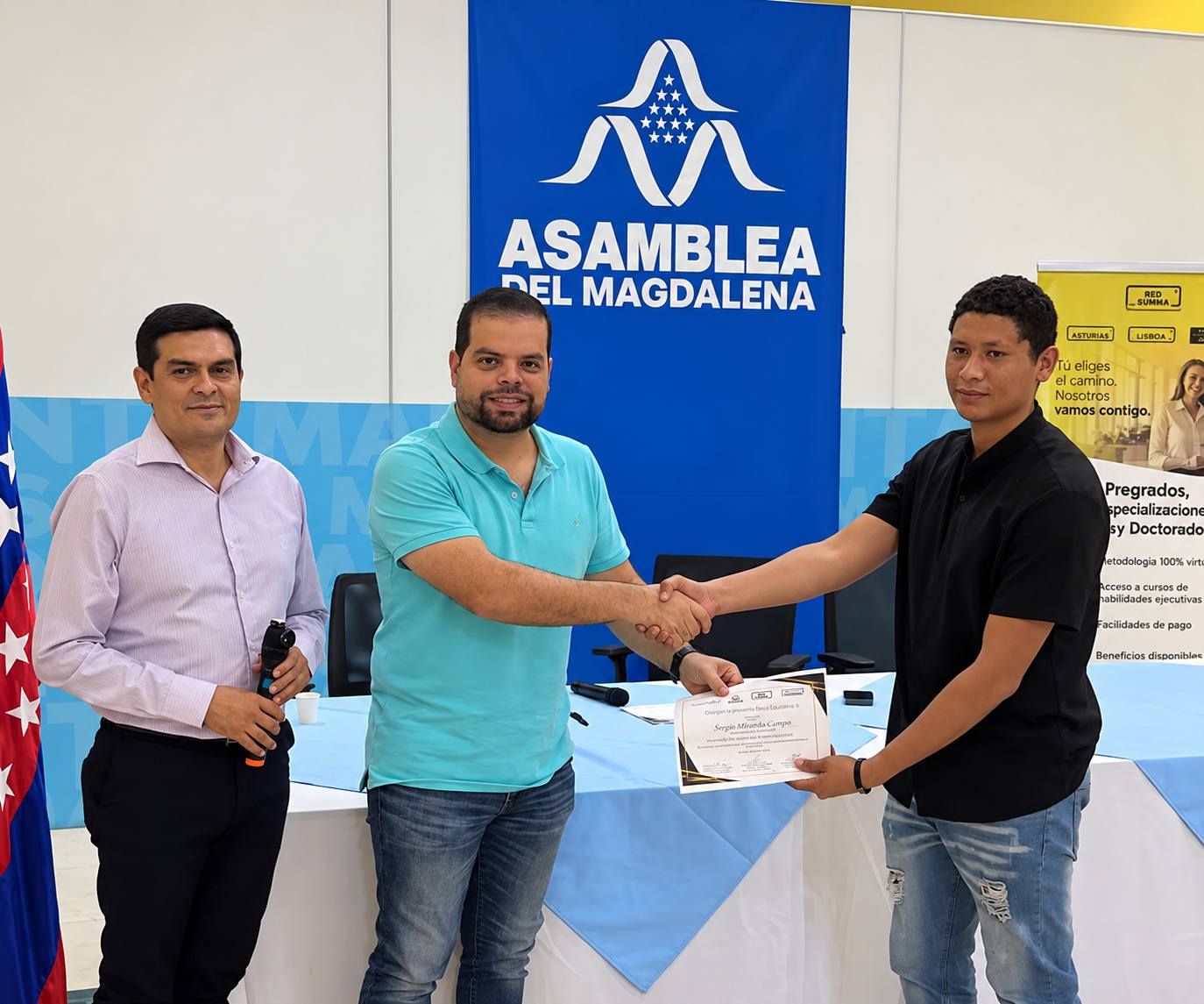 Asamblea del Magdalena y Red Summa entregaron cerca de 180 becas para estudios en universidades internacionales